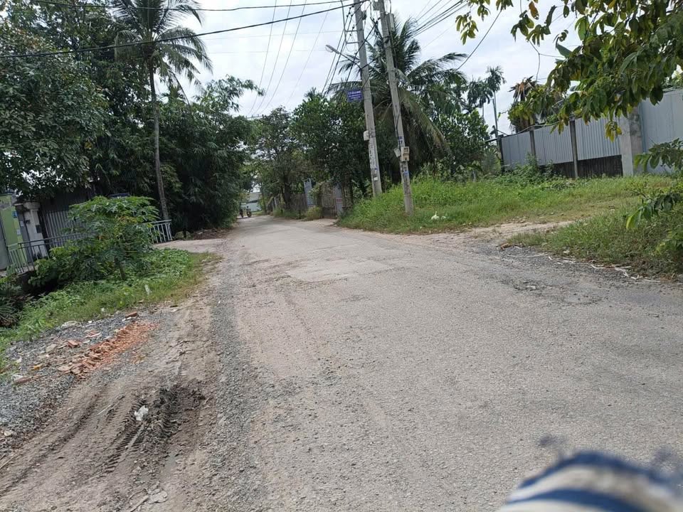 Đất mặt tiền đường Nhị Bình 4, Hóc Môn 1600m² giá 20 tỷ - Cơ hội đầu tư tuyệt vời!