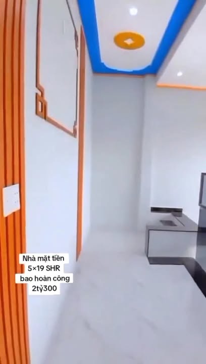 Nhà mặt tiền đường bê tông, 95m² giá 2.3 tỷ - Thiết kế hiện đại, chính chủ!