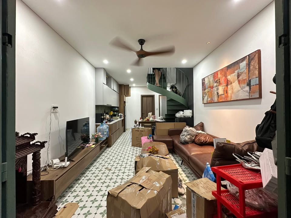 Nhà nguyên căn 3 PN tại hẻm Nguyễn Lâm, Bình Thạnh - Thoải mái, tiện nghi