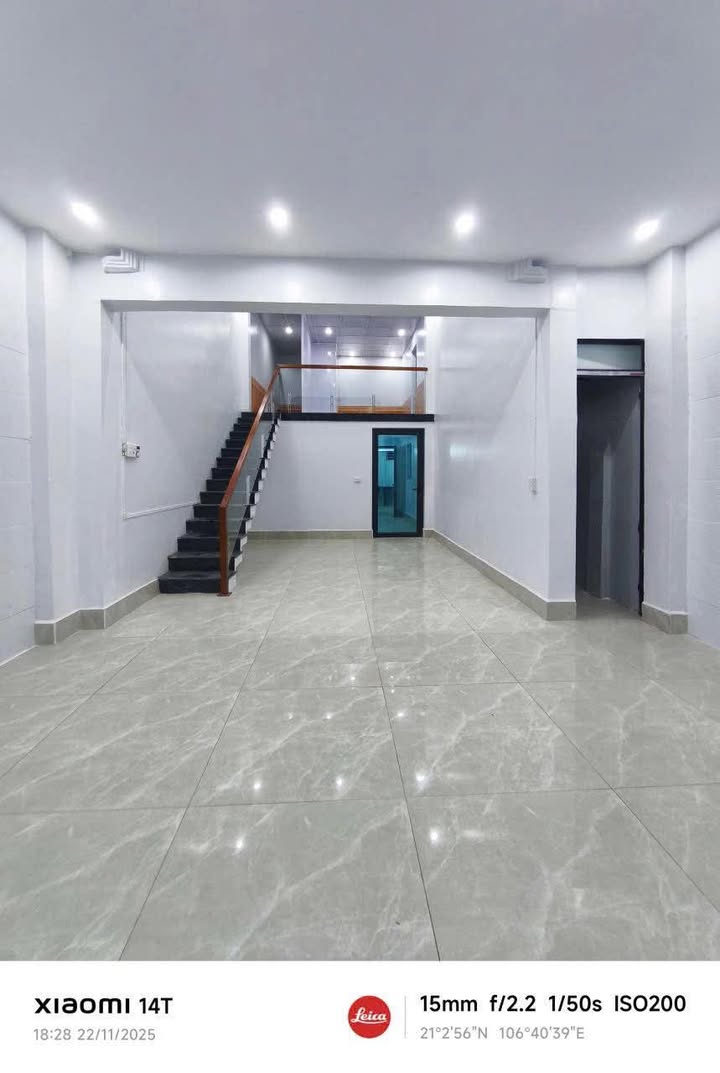 Nhà mặt đường 18, Hồng Thái Đông 157m² giá 3.x tỷ - Kinh doanh ngay!