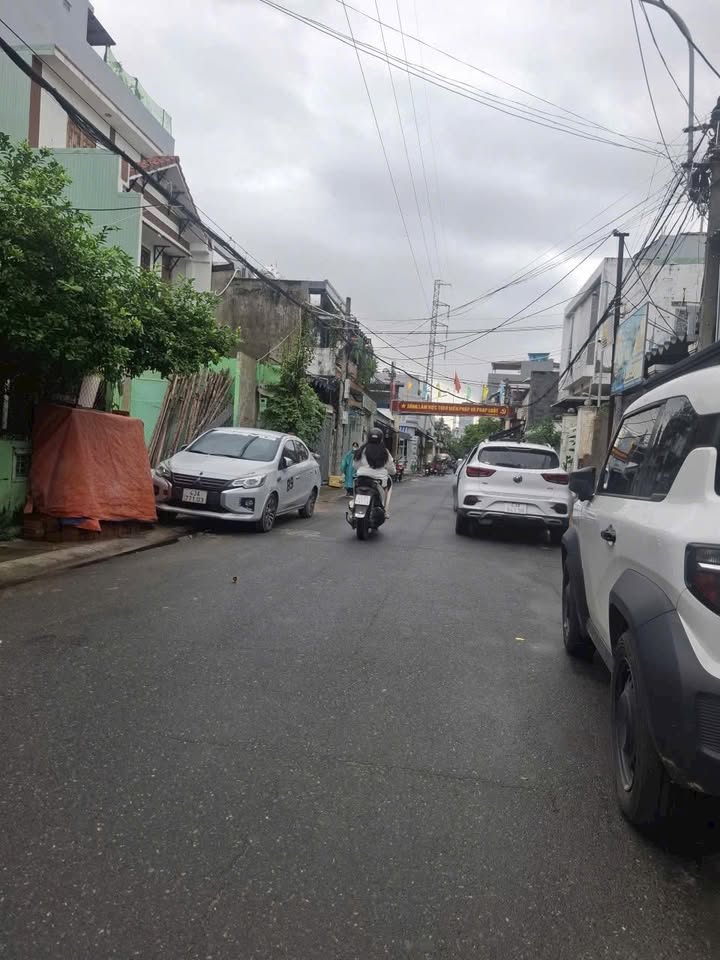 Bán gấp FrontHouse mặt tiền Nguyễn Thiện Kế, Sơn Trà, Đà Nẵng 136m² giá 13 tỷ - Cơ hội đầu tư tuyệt vời!