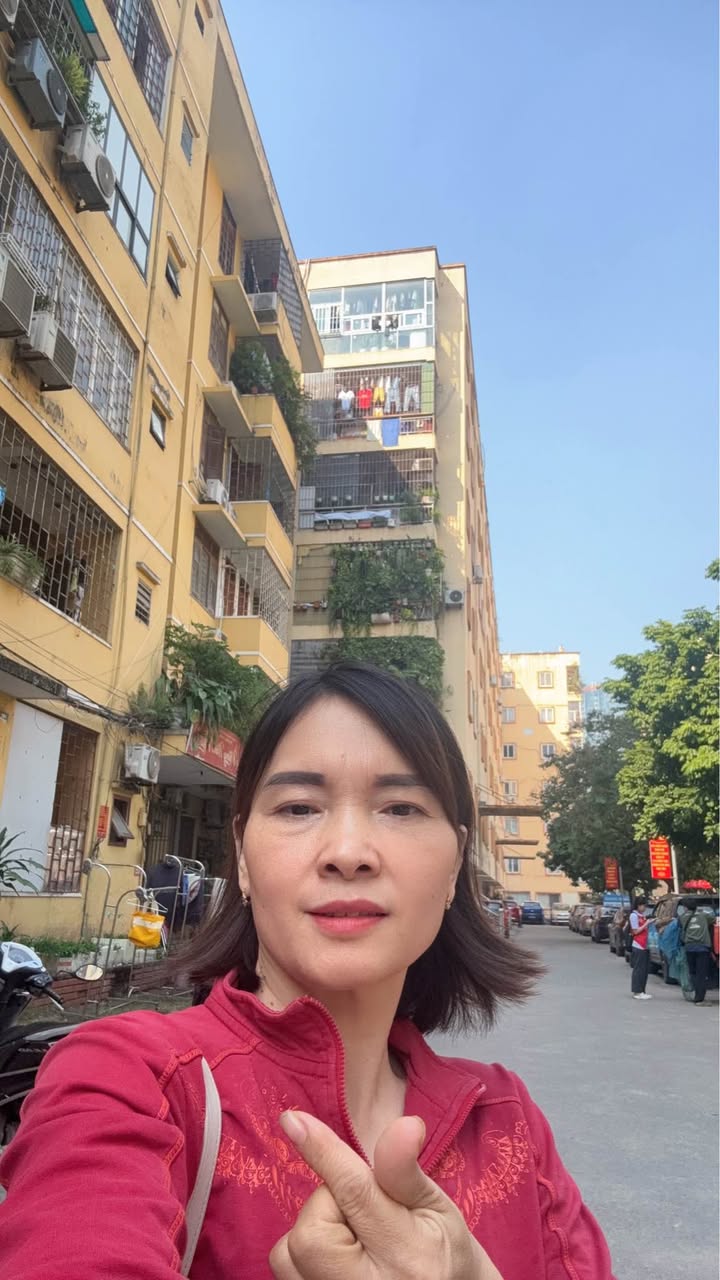 Căn hộ Tập thể 212 Tân Xuân 50m² - Ban công thoáng mát, giá thương lượng!