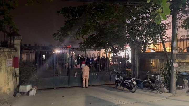 Bán nhà căn góc 2 mặt ngõ tại Đông Ngạc, 36m² - Đầu tư sinh lời ngay!