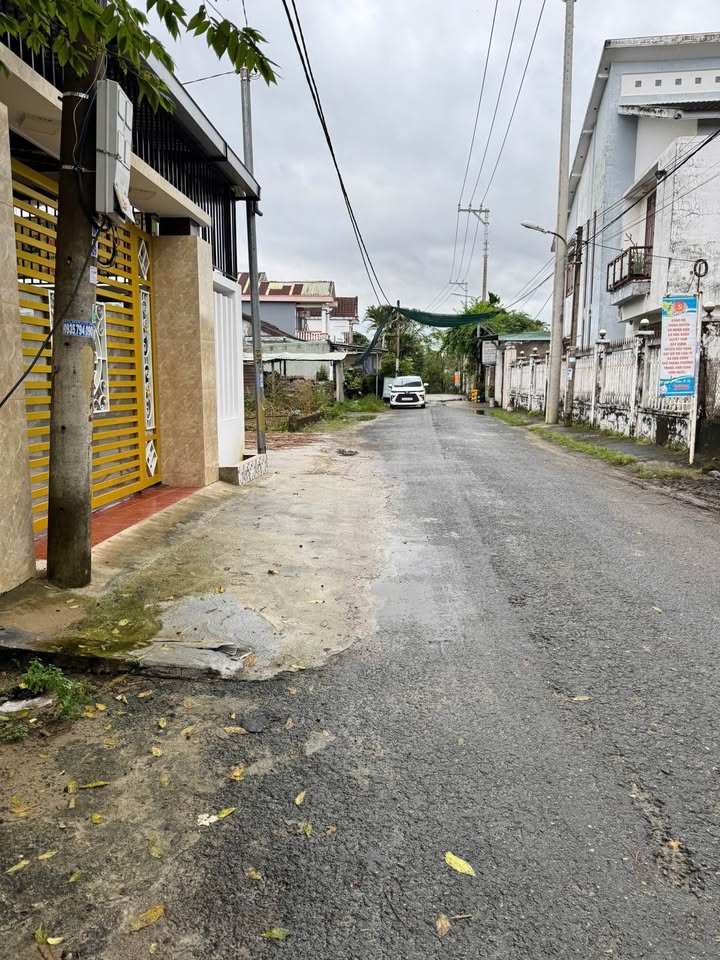 Đất nền Hòa Châu Đà Nẵng 120m² giá 2.4 tỷ - Kinh doanh lý tưởng!