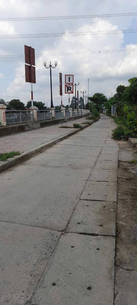 Nhà cấp 4 tại Cai Lậy, Tiền Giang 227.8m² giá 2.6 tỷ - Diện tích rộng rãi, sẵn sàng vào ở!