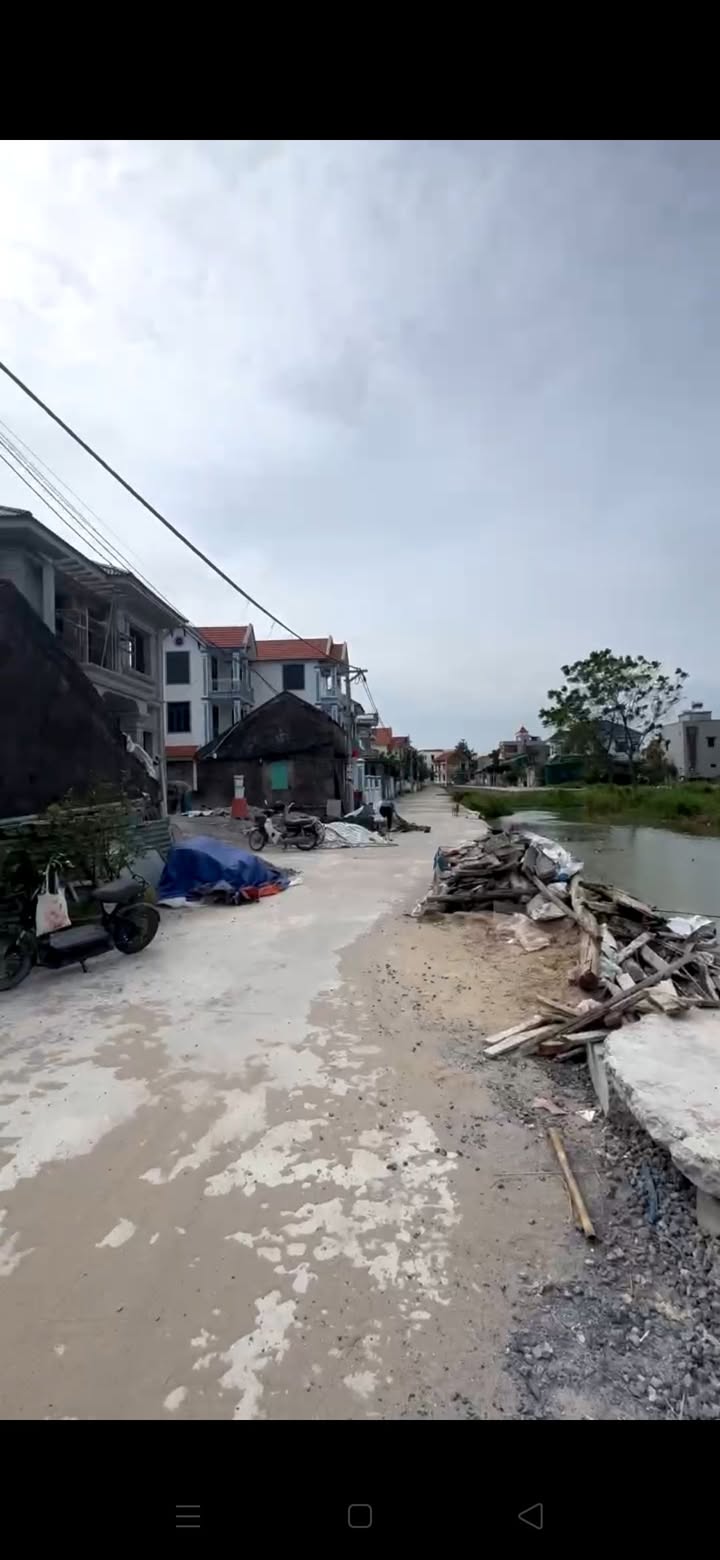 Đất thổ cư Thôn Thượng, Phú Xuyên 99.8m² - Đón Lộc, Giá Thỏa Thuận!