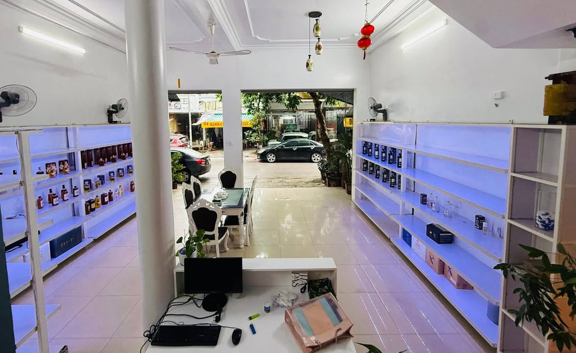 Nhà mặt phố Hàng Than Thanh Hóa 58m² giá 8 tỷ - Kinh doanh sầm uất!