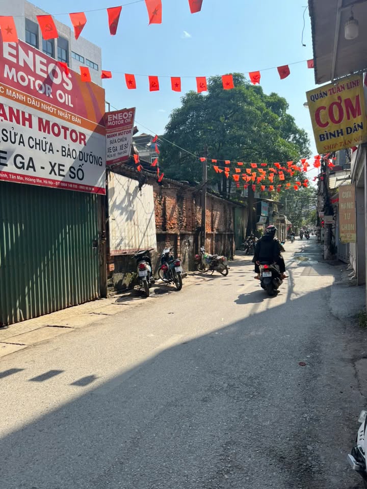 Nhà 6 tầng đường Nguyễn Chính 40m² - View hồ thoáng mát, ô tô đỗ cửa!