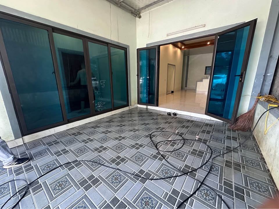 Nhà phố Nghi Khánh 130m² giá 1 tỷ - Đường rộng 8m, chính chủ bán gấp!