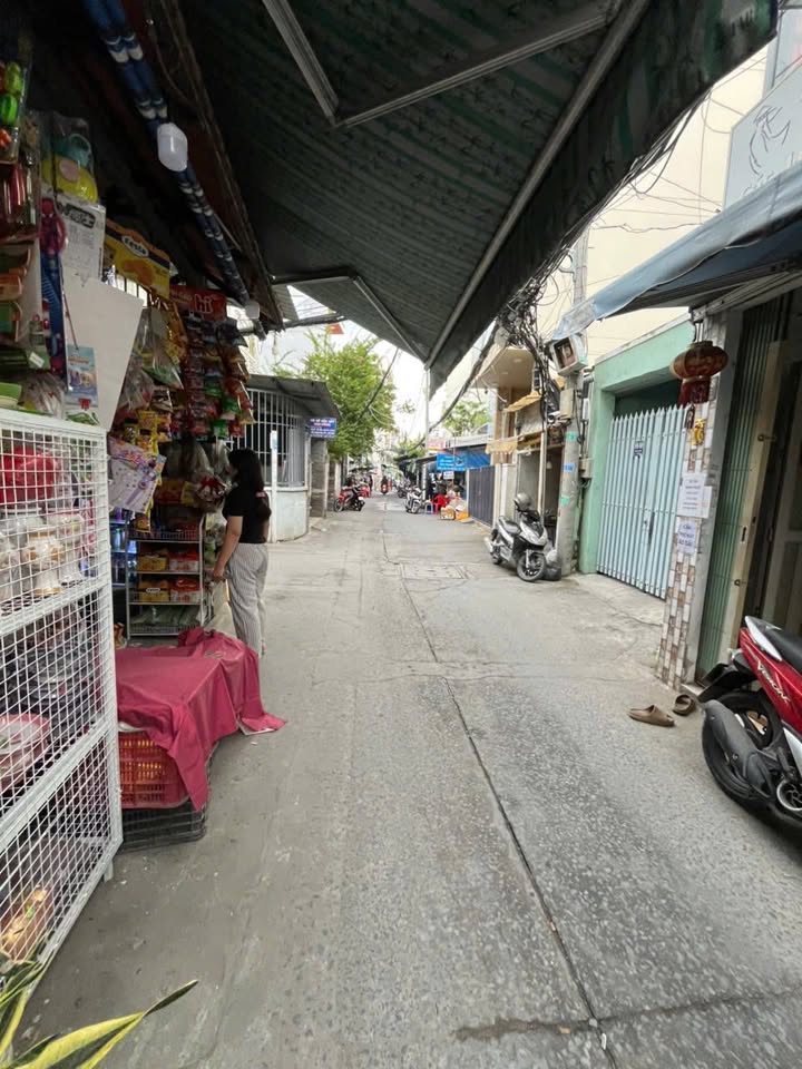Nhà mặt tiền kinh doanh hẻm 88 Nguyễn Văn Quỳ, quận 7, 25m² giá 3.69 tỷ - Đầu tư sinh lời ngay!