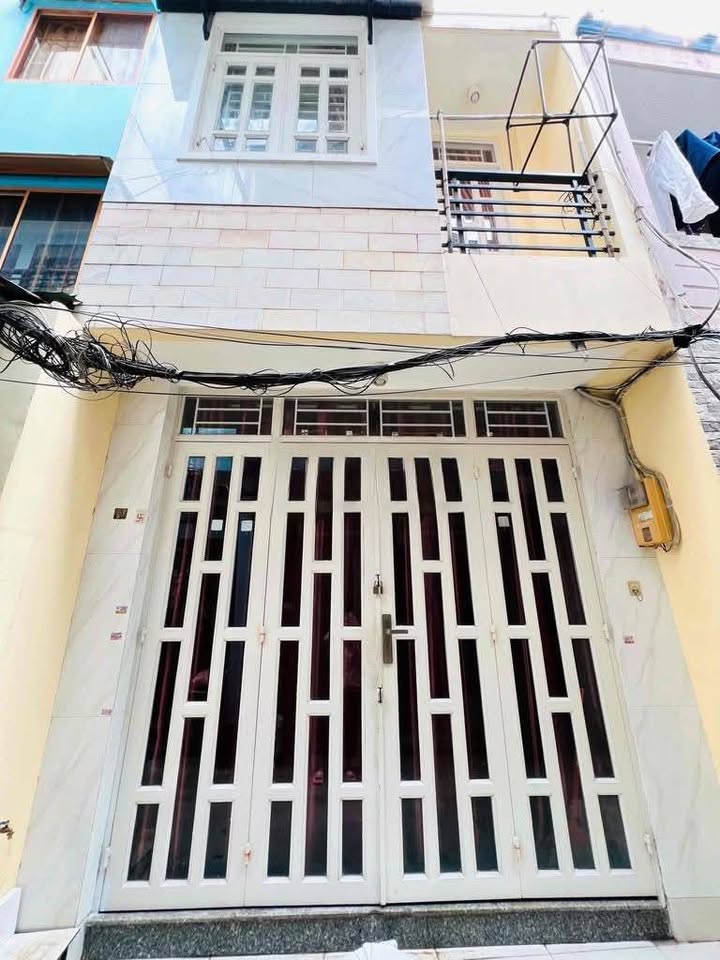 Nhà cho thuê 2PN đường Nơ Trang Long, Bình Thạnh - Giá 8 triệu/tháng, tiện nghi đầy đủ!