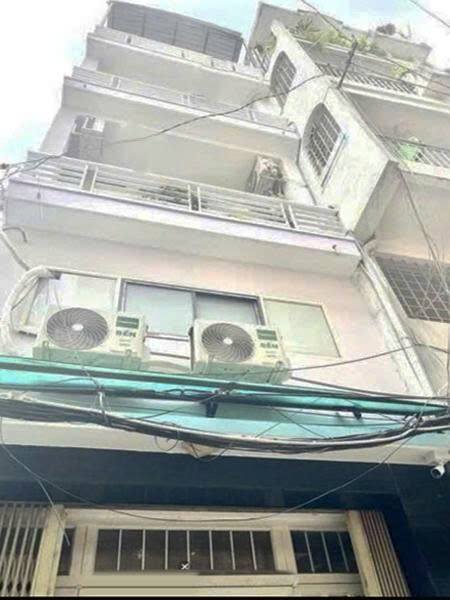 Nhà phố Nguyễn Trãi, Quận 5, 42m² giá 9.9 tỷ - Vị trí đắc địa, tiện ích đầy đủ!