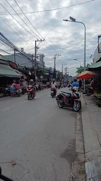 Đất mặt tiền Trần Quang Diệu, Tân Đông Hiệp 220m² giá 7.9 tỷ - Cơ hội đầu tư tuyệt vời!