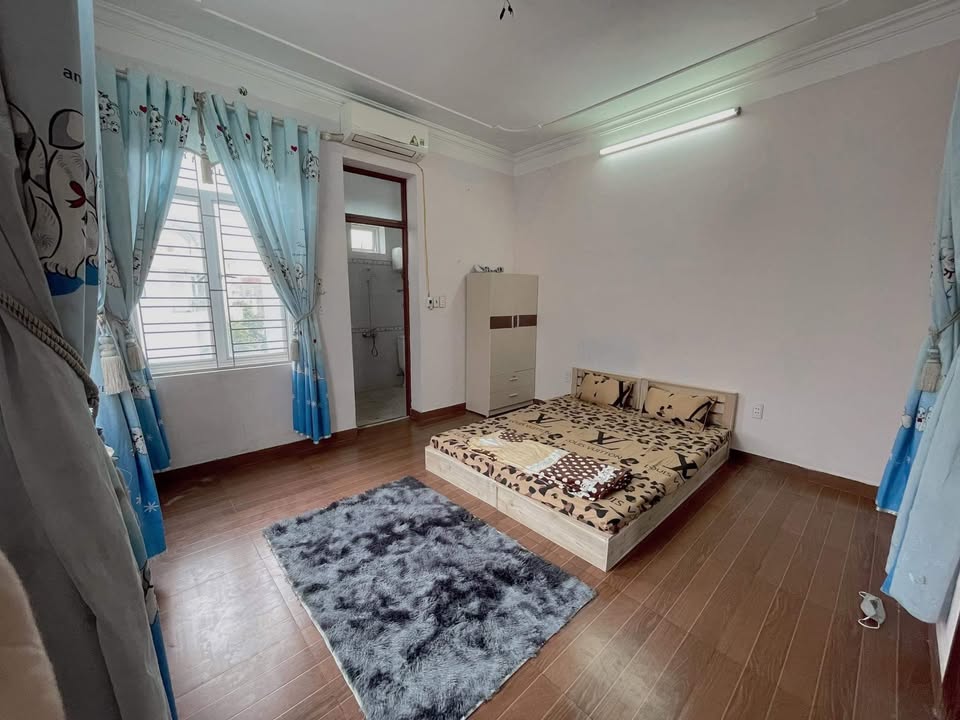 Phòng cho thuê tầng 4 tại 158 Phủ Thượng Đoạn, Hải Phòng - Full nội thất chỉ 2.4 triệu!