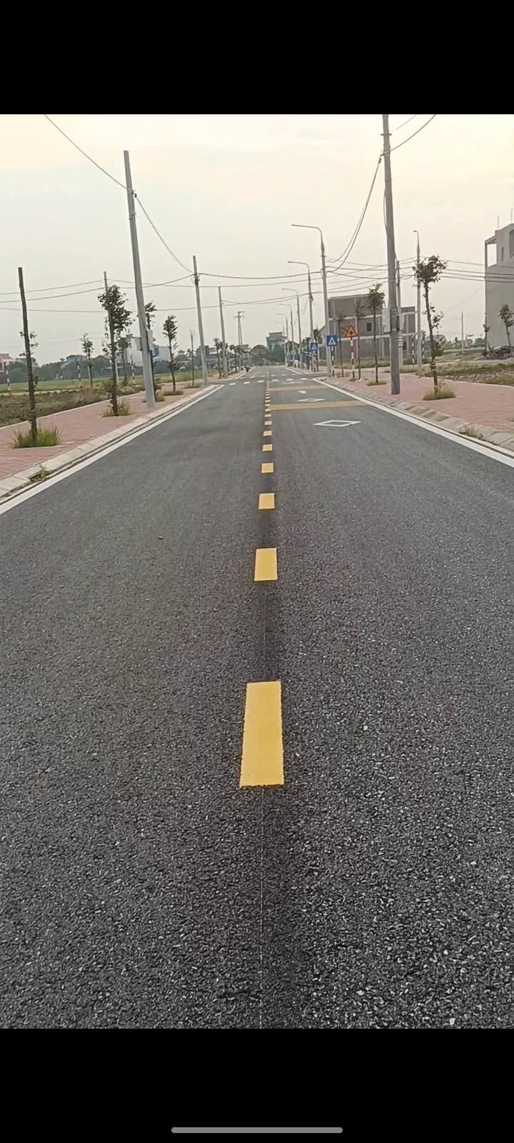 Đất thổ cư Giao Tân 100m² giá 1 tỷ - Hướng Nam view vườn hoa!