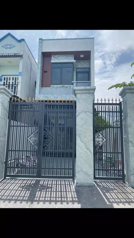 Nhà 1 trệt 1 lầu Tân Thông Hội 115m² giá chỉ 3.7 tỷ - Sẵn sàng vào ở!