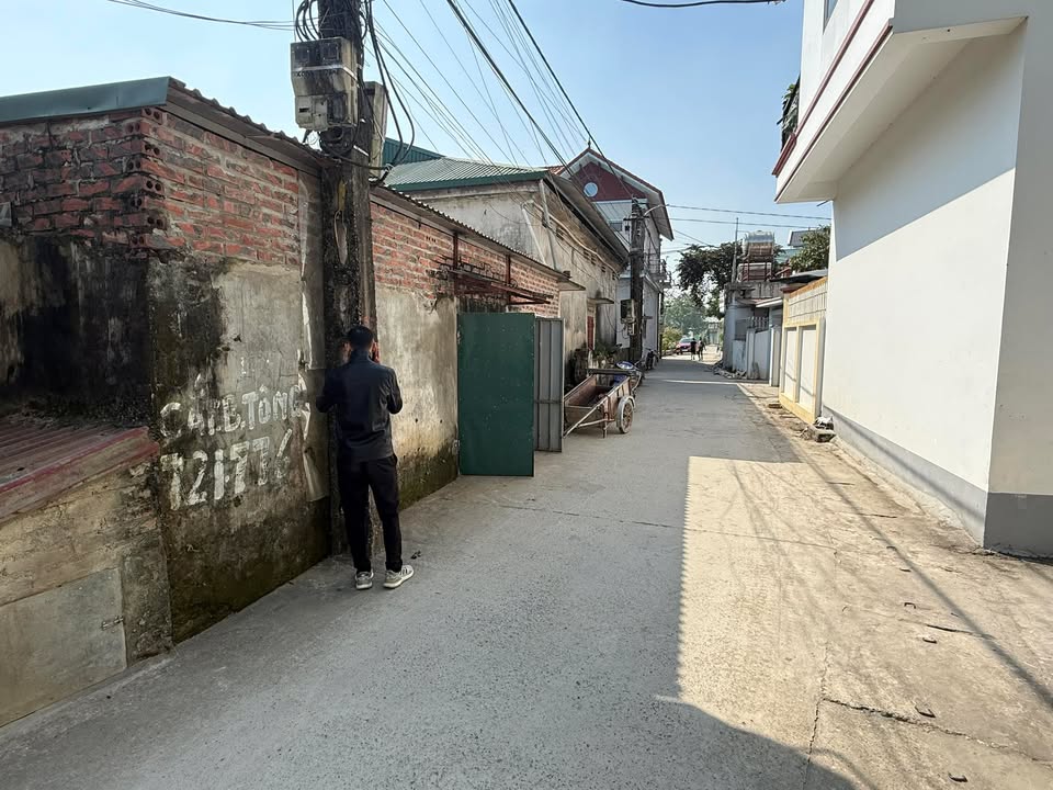 Đất Nghĩa Hương Quốc Oai 90m² giá 3.6 tỷ - Đường ô tô chính, sổ đỏ chính chủ!