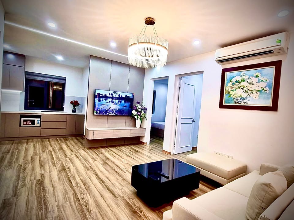 Căn hộ chung cư Mễ Trì - Phạm Hùng 98m² giá 7 tỷ - Full nội thất cao cấp!
