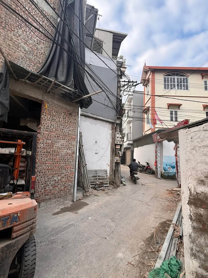 Nhà 5 tầng An Thượng, Hoài Đức 36m² giá 3 tỷ - Ô tô vào tận cửa!