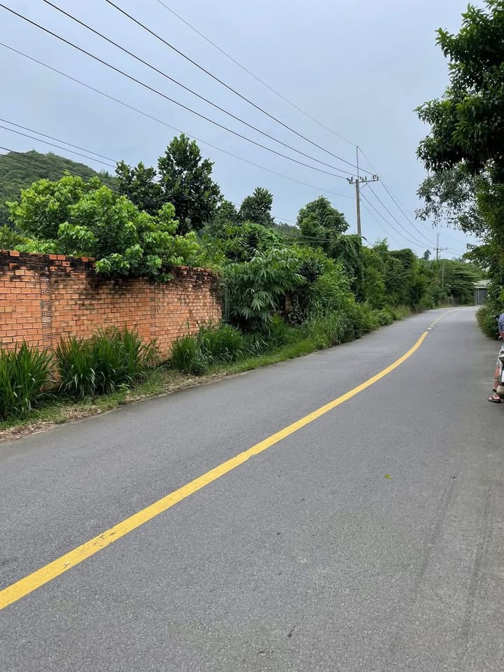 Đất mặt tiền Phú Xuân - Núi Tượng 3.807m² giá chỉ 2.5 tỷ - Đầu tư sinh lời ngay!