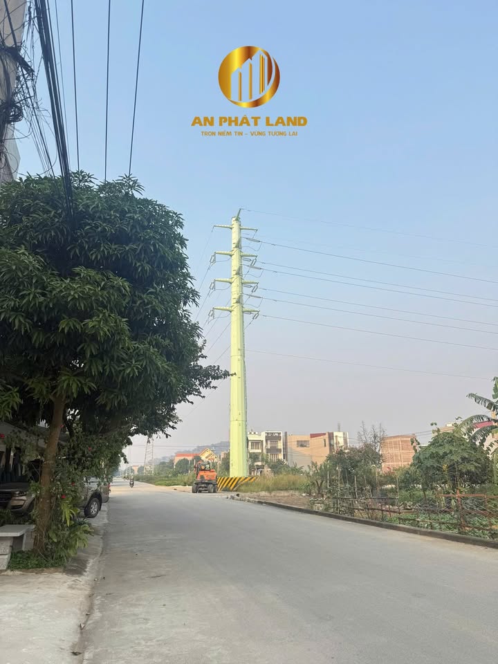 Đất mặt đường đôi Nam Bình, 102m², Giá thỏa thuận - Vị trí kinh doanh lý tưởng!