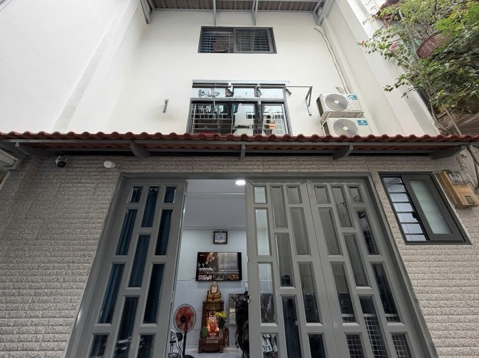Nhà 4 Tầng 3PN đường Điện Biên Phủ, Bình Thạnh 20m² giá 4 tỷ - Sổ hồng chính chủ!