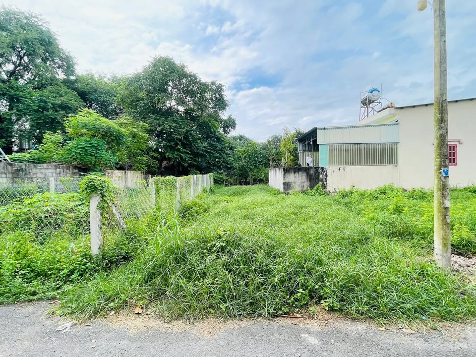 Đất nền chính chủ tại Củ Chi 95m² giá 2.85 tỷ - Đầy đủ tiện ích!