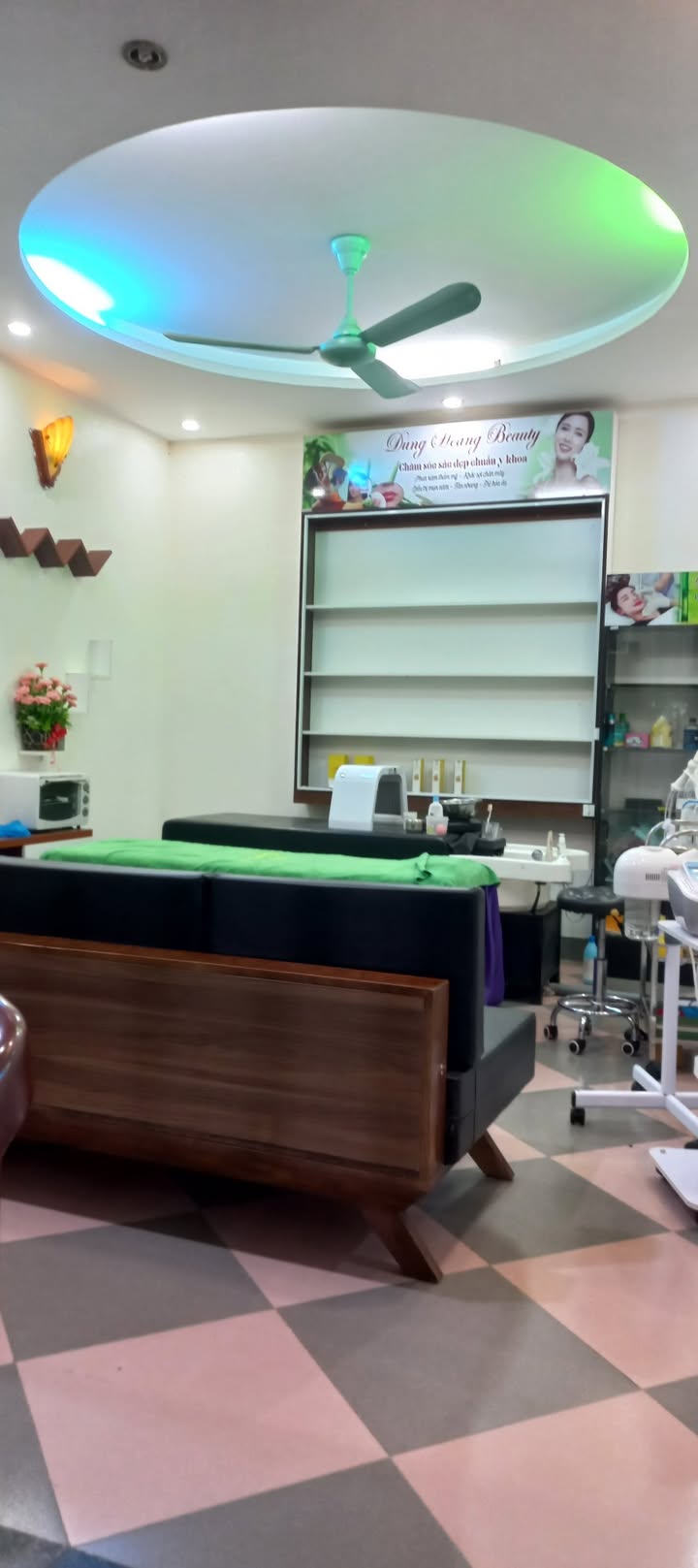 Nhà cho thuê 3 tầng mặt đường Tôn Quang Phiệt, phường Đông Thọ - Giá 7 triệu/tháng