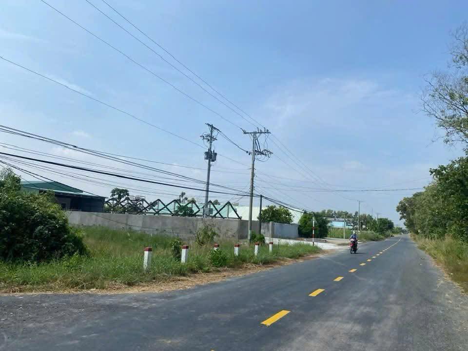 Đất nền mặt tiền đường Gia Miệng 9, Lương Hòa 2800m² giá 18.5 tỷ - Phù hợp mở công ty, nhà xưởng!