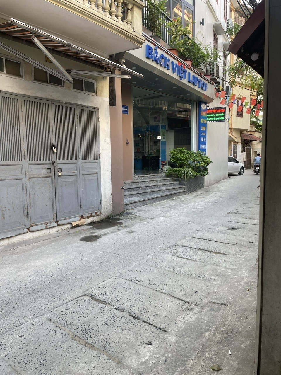 Cửa hàng cho thuê tại ngõ 442 Phạm Văn Đồng, 32m² chỉ 3.5 triệu - Tiện lợi kinh doanh và ở gia đình!