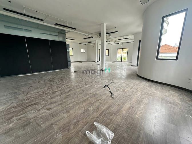 Cho thuê sàn văn phòng Trần Văn Sắc, Thảo Điền, Q2 (100-350m2) - Không gian làm việc lý tưởng chỉ từ 39 triệu