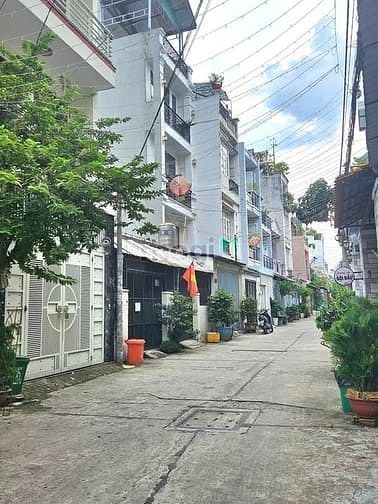 Nhà Cấp 4 Hẻm XH 8m Nguyễn Văn Quá, Quận 12 - 68m² - Sổ Hồng Riêng, Giá 6 Tỷ