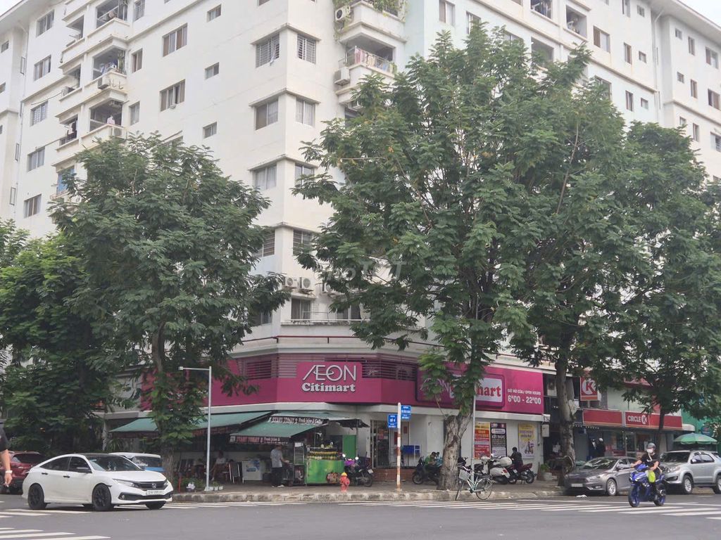 Nhà phố mặt tiền Bùi Bằng Đoàn, Quận 7, 400m² - Kinh doanh sầm uất!