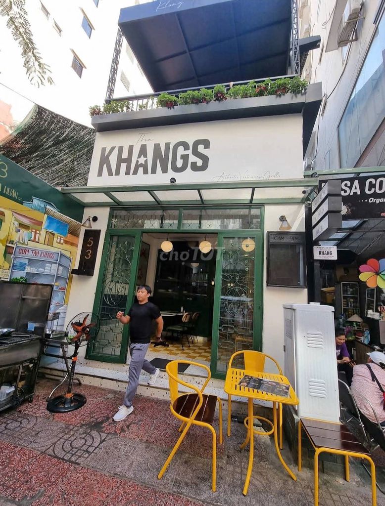 Nhà Mặt Tiền Đường Thủ Khoa Huân Quận 1, Diện Tích 250m² - Kinh Doanh Sầm Uất Ngay!