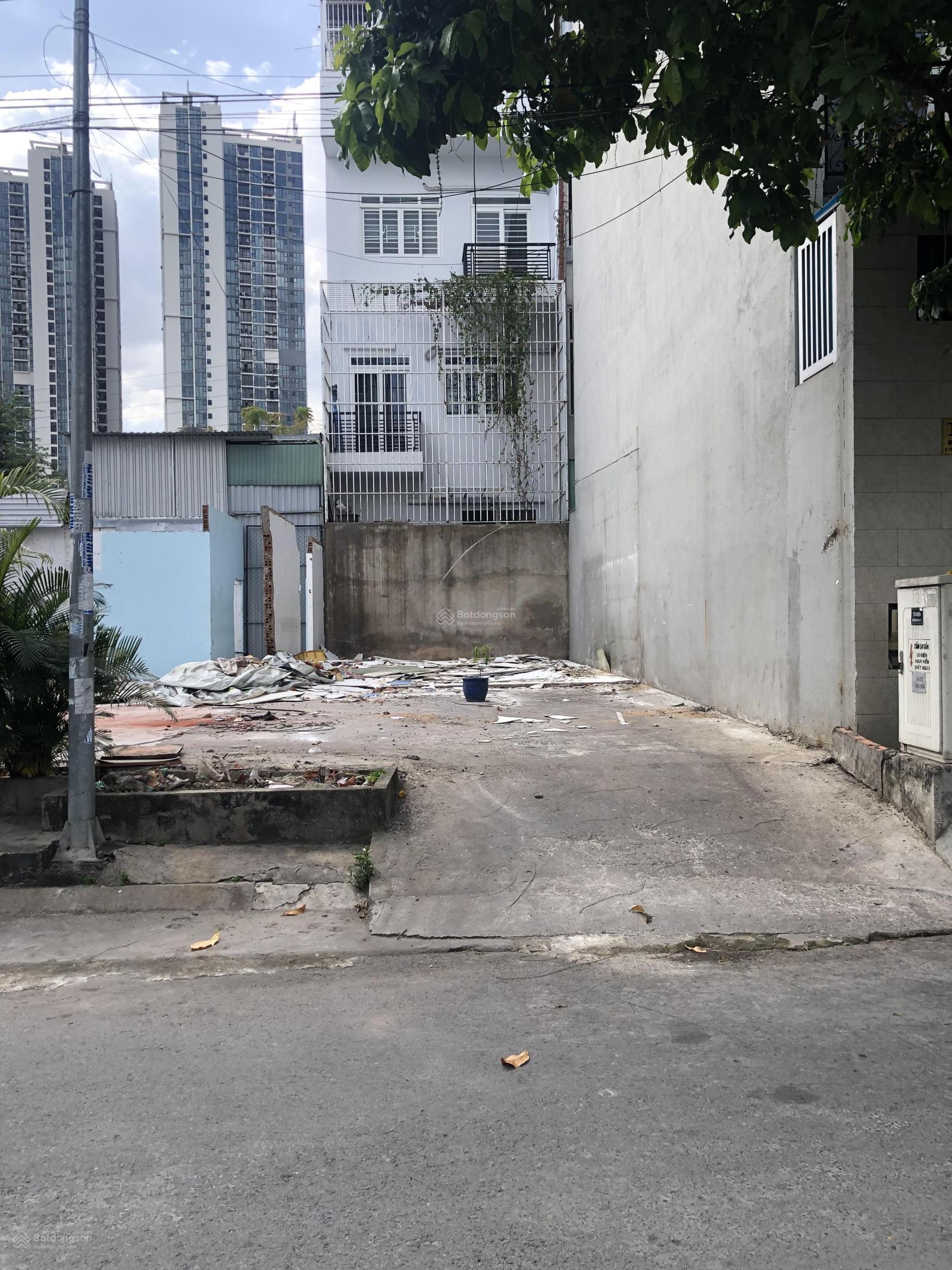 Đất nền chính chủ Quận 7, 70m² giá 12.3 tỷ - Đầu tư sinh lời tiềm năng!