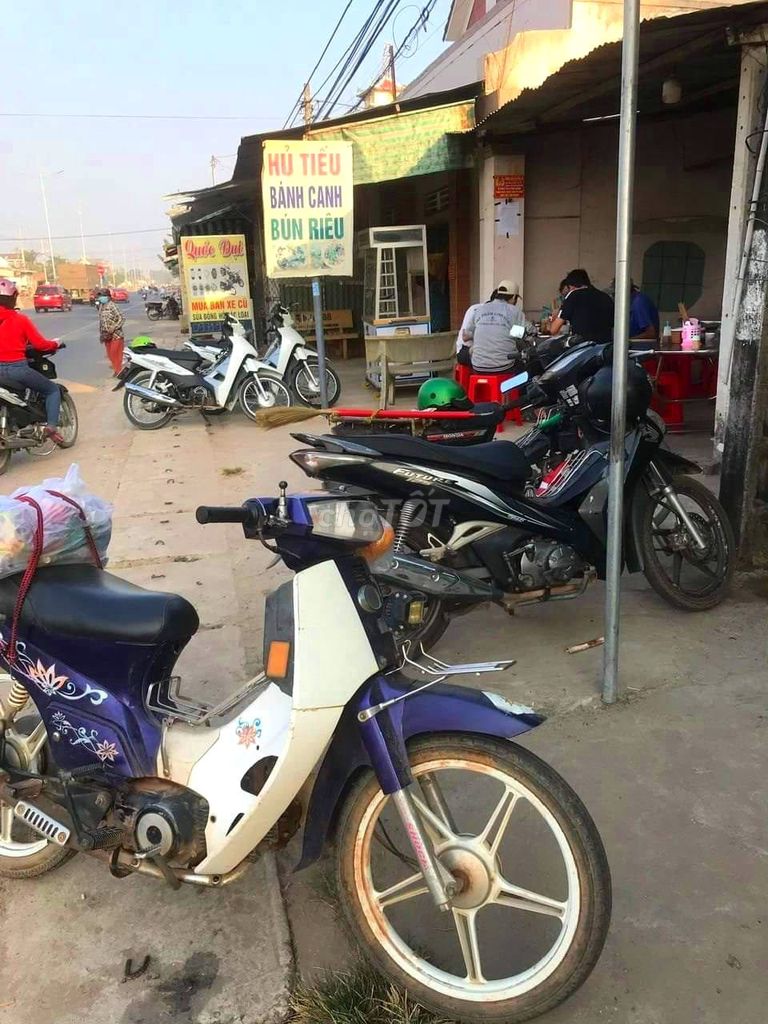 Nhà mặt tiền kinh doanh đường DT784 gần KDL Núi Bà Đen, chợ và trường học - Giá chỉ 1.5 triệu!