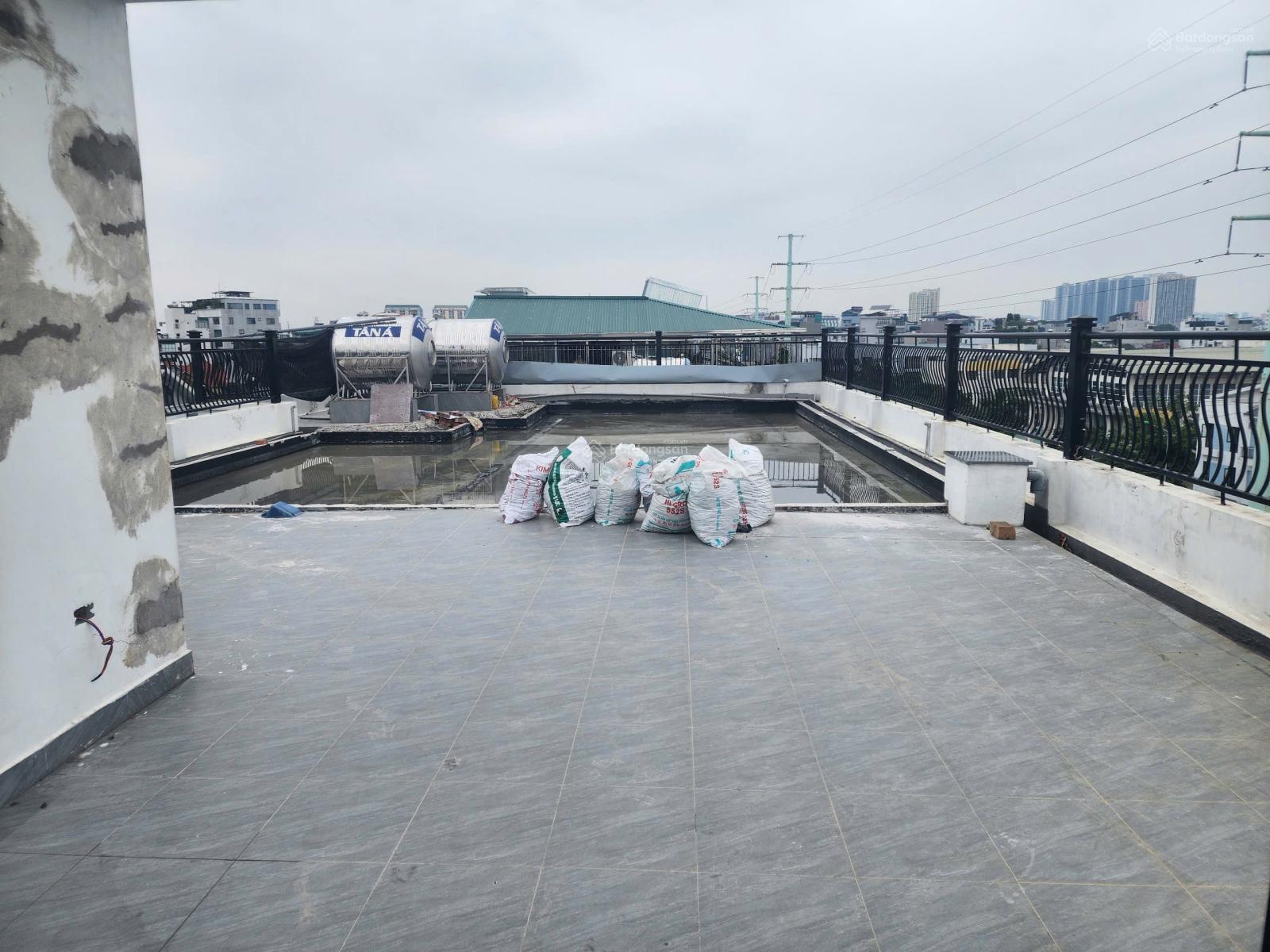 Shophouse 5 tầng Xuân Phương 400m² giá 150 triệu - Vị trí đắc địa, tiện ích đầy đủ!