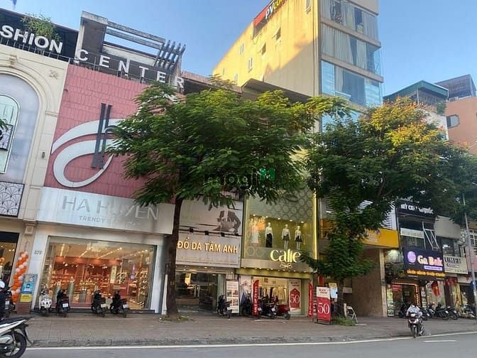Cho thuê nhà mặt phố Nguyễn Chí Thanh 55m² giá 50 triệu - Vị trí kinh doanh sầm uất!