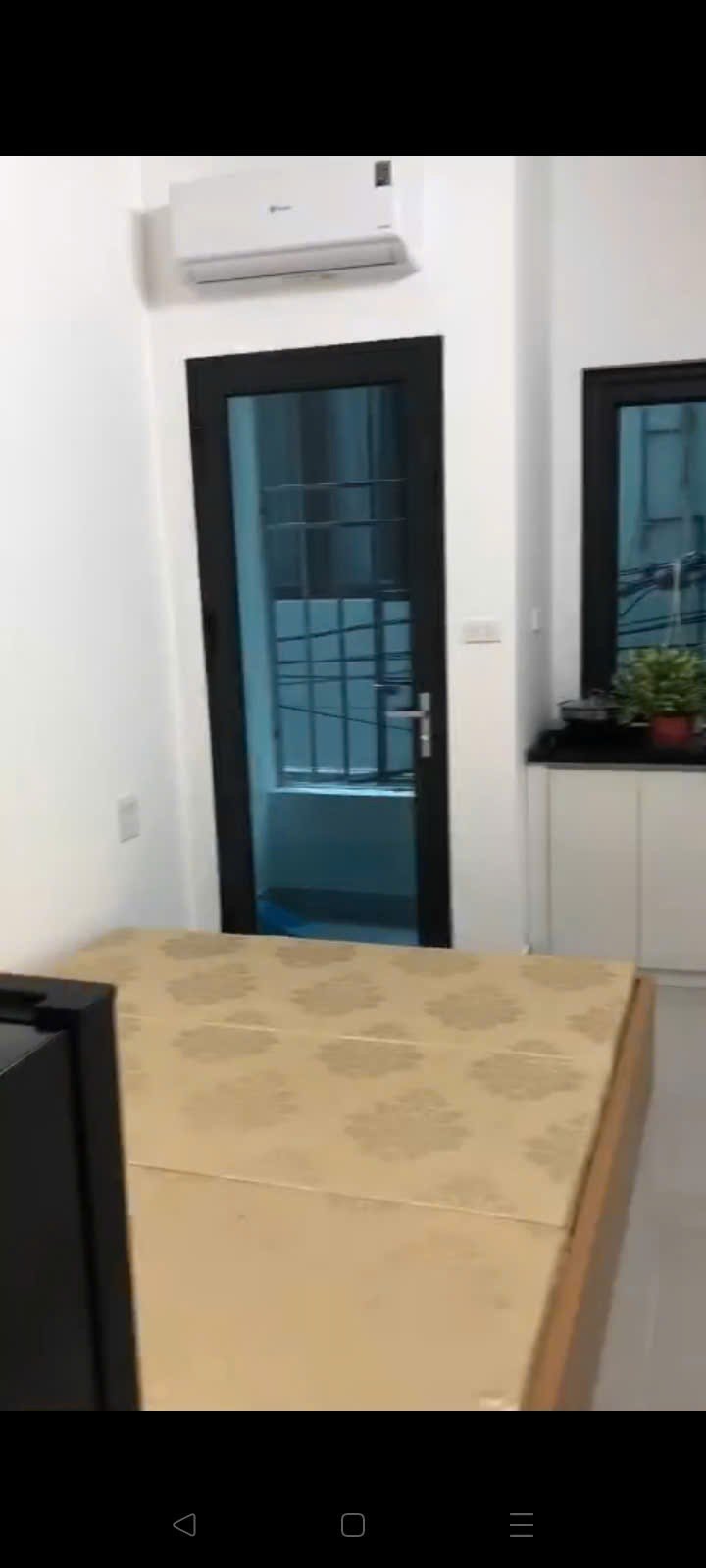 Cho thuê phòng tại ngõ 75 Giải Phóng, 25m² giá 6 triệu - Nhà mới, đầy đủ tiện nghi!