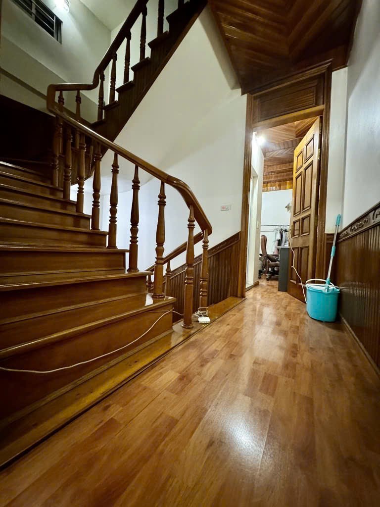 Bán nhà Lạc Long Quân - Tây Hồ 55m² giá 16.8 tỷ - Nhà đẹp ở ngay!