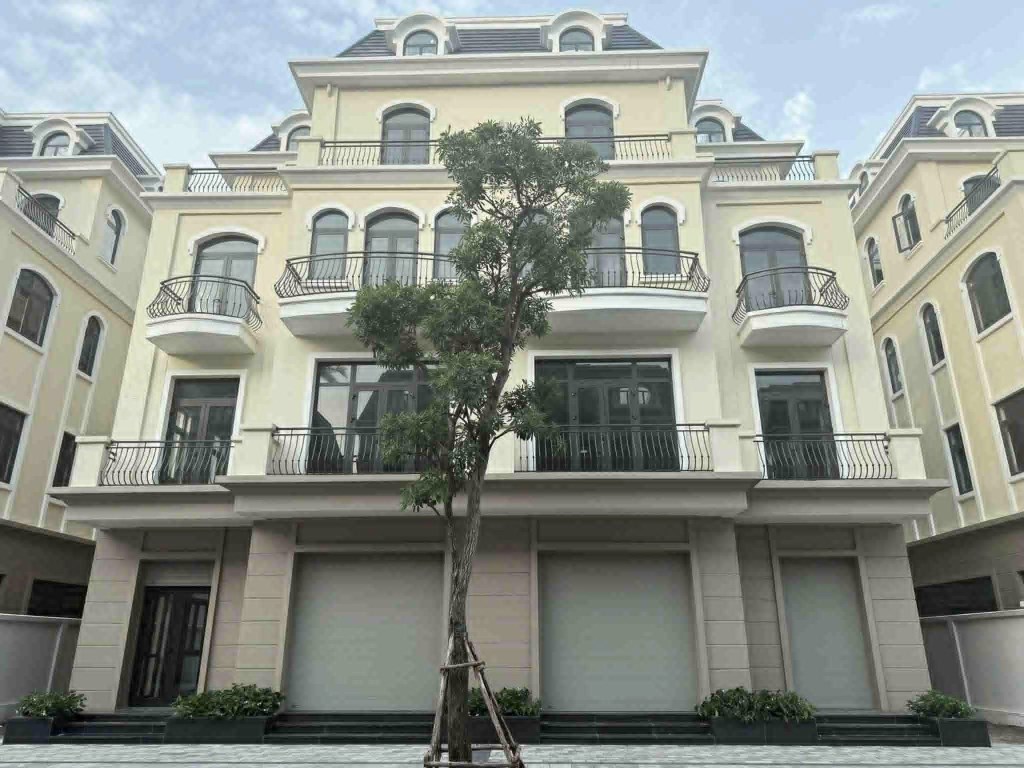 Biệt thự Song lập Kinh Đô Vinhomes Ocean Park 2 150m² giá 25 tỷ - Vị trí đắc địa, hoàn thiện cơ bản!