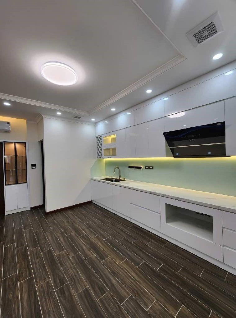 Nhà mặt phố Nguyễn Chí Thanh 65m² giá 32 tỷ - Kinh doanh sầm uất, thiết kế hiện đại!