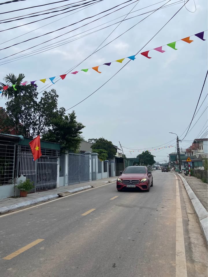 Đất nền Hồng Phong Đông Triều 200m² giá chỉ 2 tỷ - Cơ hội đầu tư sinh lời!