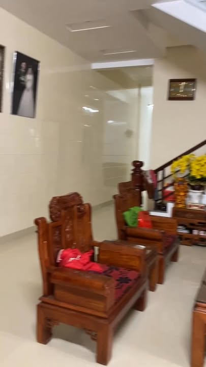 Nhà 2.5 tầng phường Văn Yên TP. Hà Tĩnh 120m² giá 3.7 tỷ - Vị trí trung tâm thuận tiện