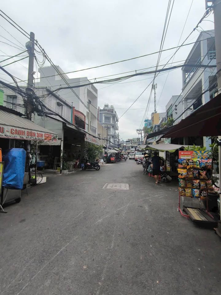 Nhà mặt tiền nội bộ Phan Văn Khoẻ, Quận 6, 47m² giá 6.9 tỷ - Sẵn sàng vào ở!