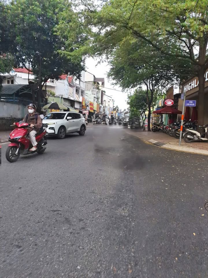 Nhà phố Bình Thọ, Thủ Đức 150m² giá 20 tỷ - Kinh doanh sầm uất!