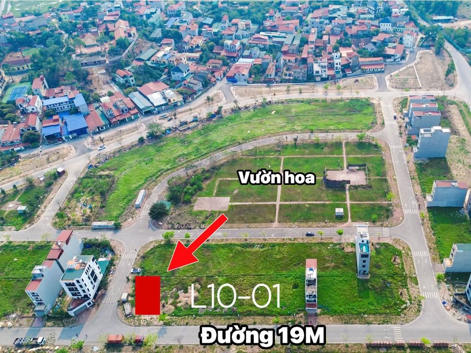 Đất nền góc dãy L10 Khắc Niệm 146m² giá 1x tỷ - Đường thông thoáng, tiện ích đầy đủ!