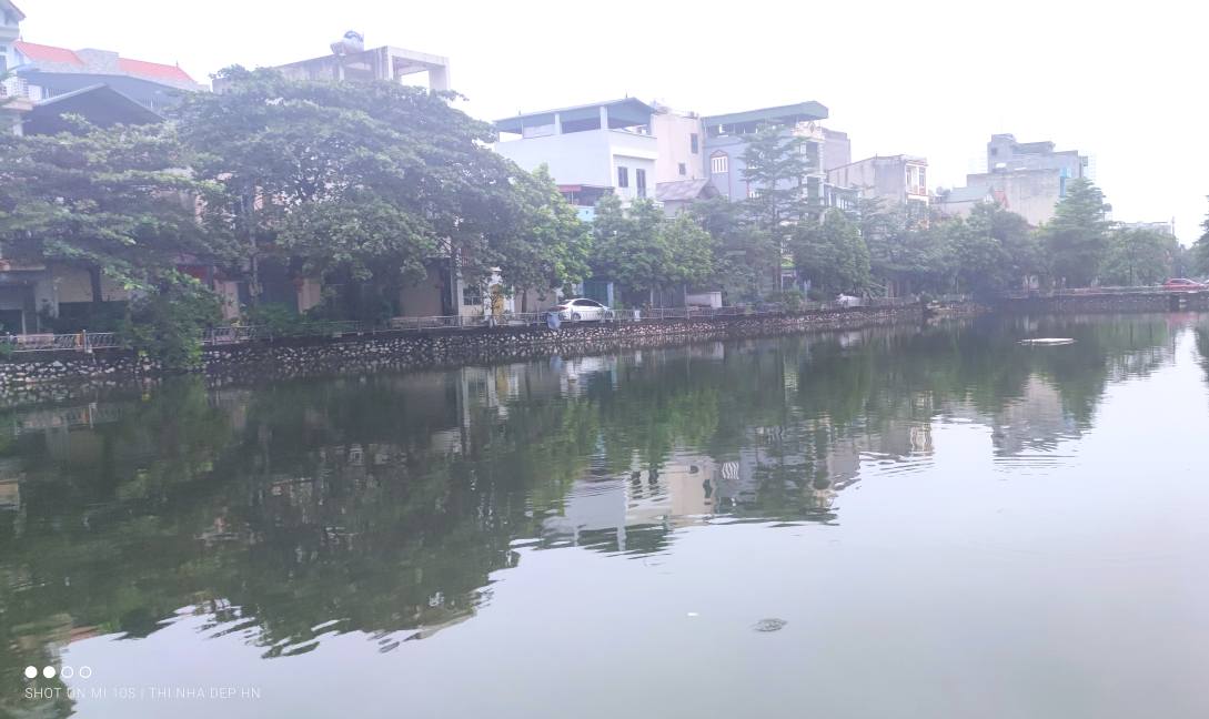 Đất lô góc mặt hồ La Dương 50m² giá 9.5 tỷ - Cơ hội đầu tư hiếm có!