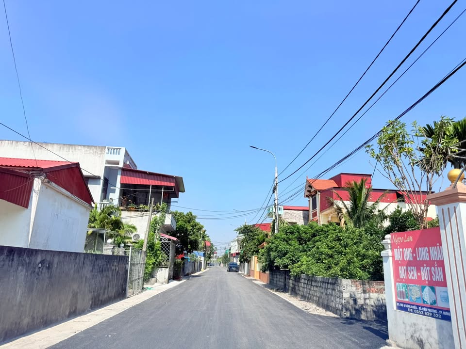 Lô đất Liên Phương, Hưng Yên 109.8m² giá 3 tỷ - Đường thông thoáng, tiện ích đầy đủ!