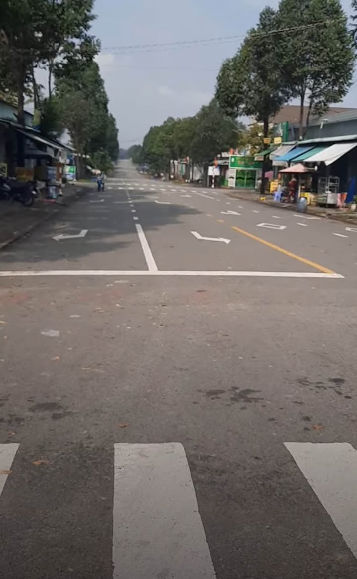 Bán lô đất mặt tiền đường Mỹ Phước Tân Vạn, Bến Cát, 150m² - Kinh doanh thuận lợi!